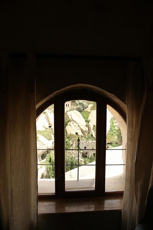 Blue Valley Cave Hotel อูร์กุบ ภายนอก รูปภาพ