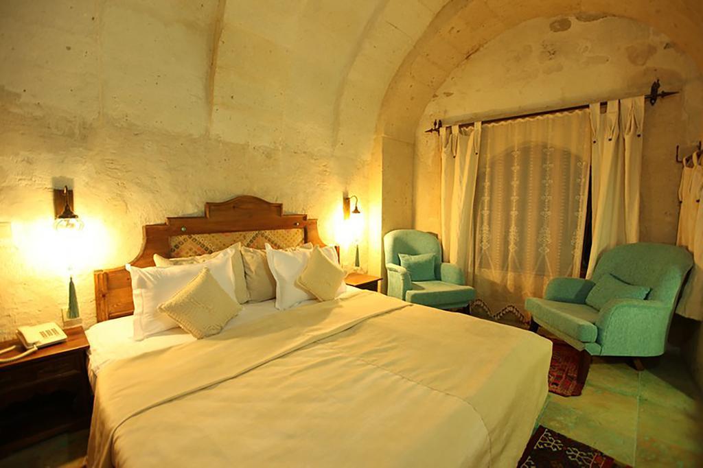 Blue Valley Cave Hotel อูร์กุบ ภายนอก รูปภาพ
