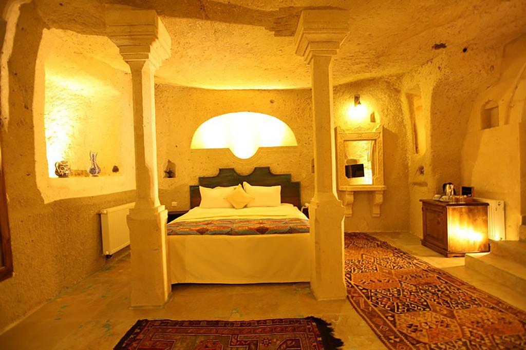 Blue Valley Cave Hotel อูร์กุบ ภายนอก รูปภาพ