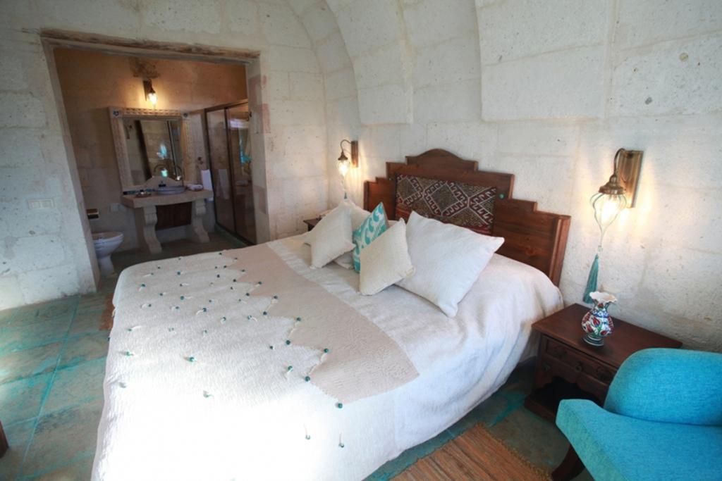 Blue Valley Cave Hotel อูร์กุบ ห้อง รูปภาพ